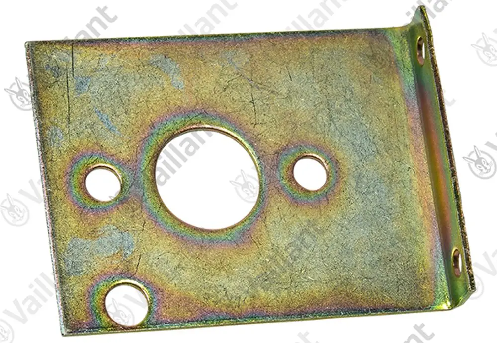Metallhalter mit einer rechteckigen Form, einem größeren Loch in der Mitte und zwei kleineren Löchern an den Seiten, mit einer schimmernden Oberfläche und der Marke Vaillant.